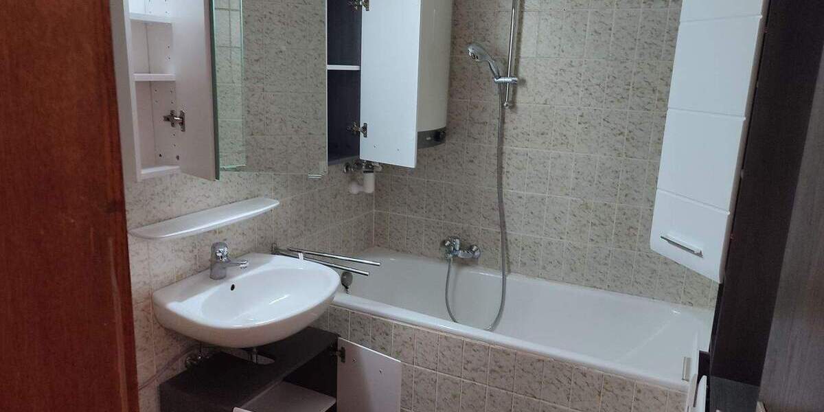 Etagenwohnung Bad Wildbad - 3 Zimmer, 104 m&sup2;, 175.000&euro; | Angebot:25097163