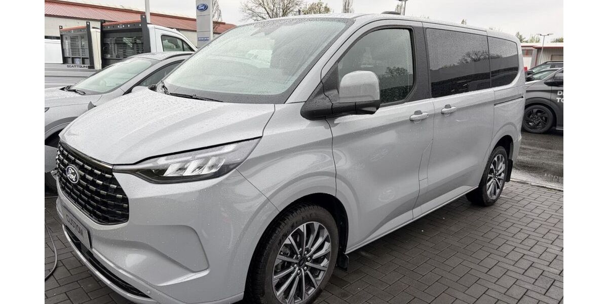 Ford Tourneo Custom 11.395 km 52.990 &euro; Wunstorf 31515