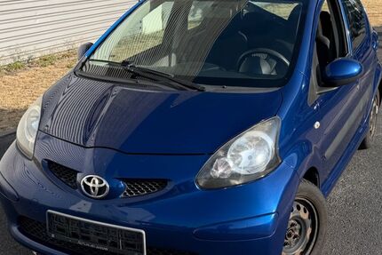 Toyota Aygo (X) 182.000 km 4.444 &euro; Frankfurt am Main 65933
