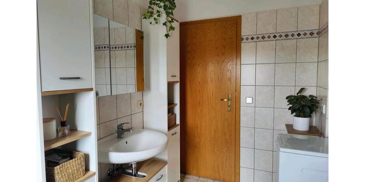 Etagenwohnung Reichenbach im Vogtland - 3 Zimmer, 59 m&sup2;, 310&euro; | Angebot:26339661