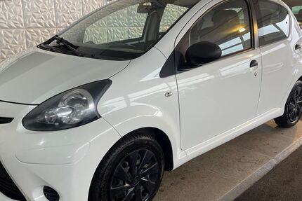 Toyota Aygo (X) 91.204 km 3.980 &euro; Stapelfeld bei Hamburg 22145