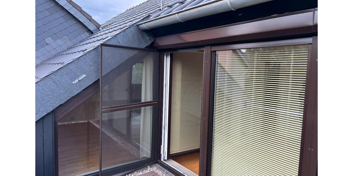 Dachgeschoßwohnung Wolfsburg Detmerode - 2.5 Zimmer, 74 m&sup2;, 635&euro; | Angebot:26679205