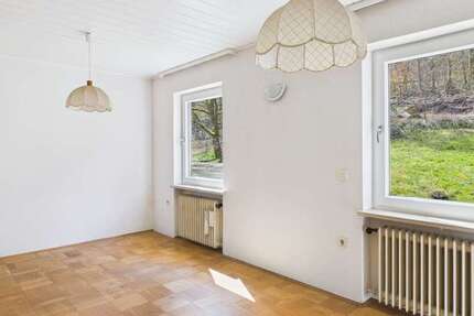 Haus zum Kaufen in Breitenbrunn 266.000 € 182 m² 8 zimmer