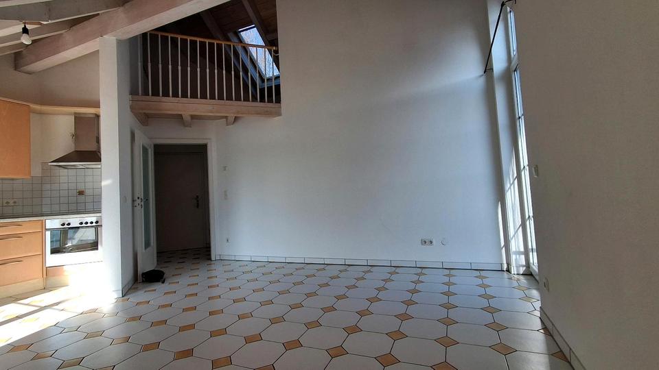 Dachgeschoßwohnung München Aubing-Lochhausen-Langwied - 2 Zimmer, 56 m&sup2;, 460.000&euro; | Angebot:26062055