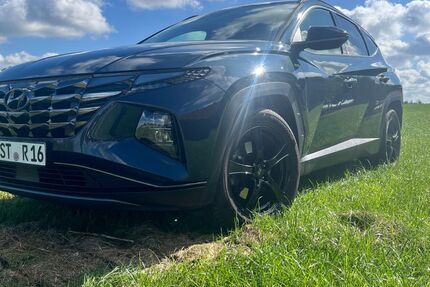 Hyundai TUCSON 63.500 km 21.999 € Augustfehn 26689