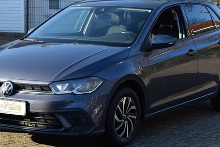 VW Polo Life 1,0 70KW LED*ACC*PDC*App Connect*Alls. 52.976 km 15.980 &euro; Rastede 26160