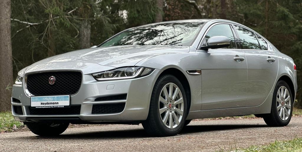 Jaguar XE 313.217 km 7.990 &euro; Neumarkt 92318