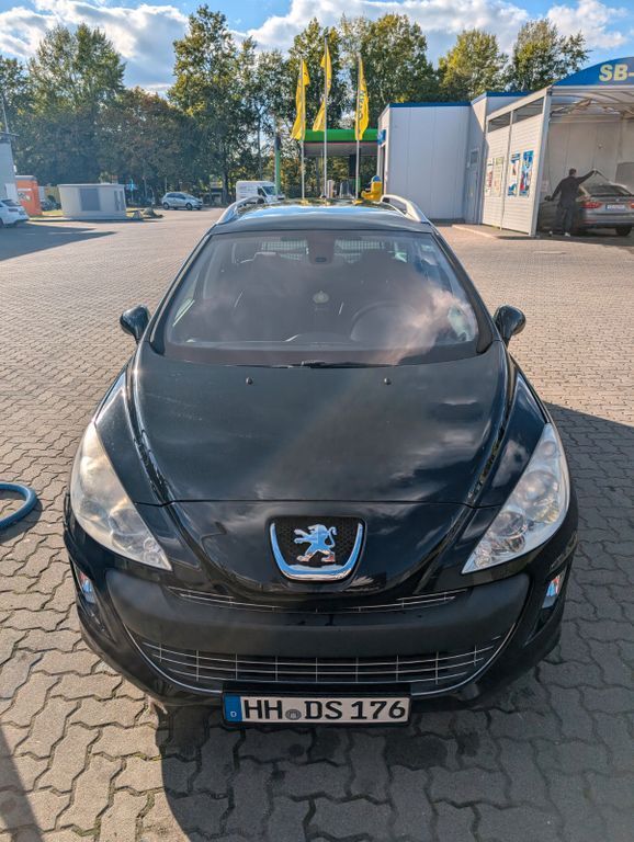Peugeot 308 143.000 km 3.700 € Hamburg 22117
