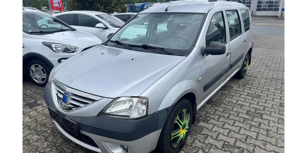 Dacia Logan 270.000 km 1.499 &euro; Beselich- Obertiefenbach 65614