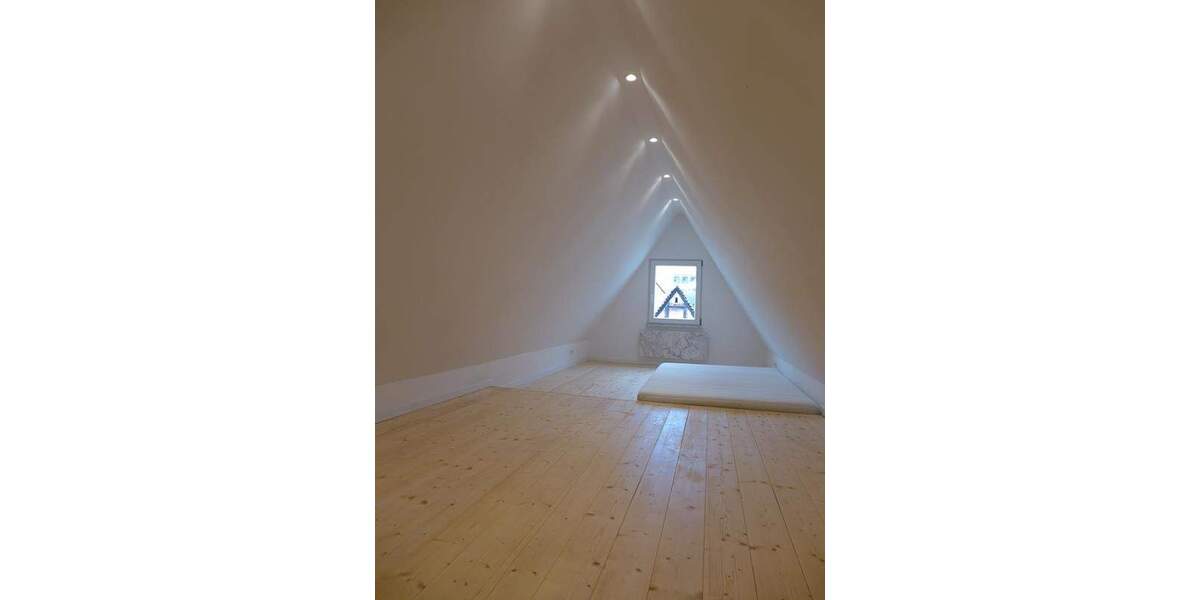 Etagenwohnung Lauf - 2 Zimmer, 90 m&sup2;, 1.320&euro; | Angebot:23979464