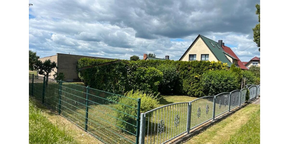 Doppelhaushälfte Gräfenhainichen - 3 Zimmer, 194 m&sup2;, 260.000&euro; | Angebot:26918511