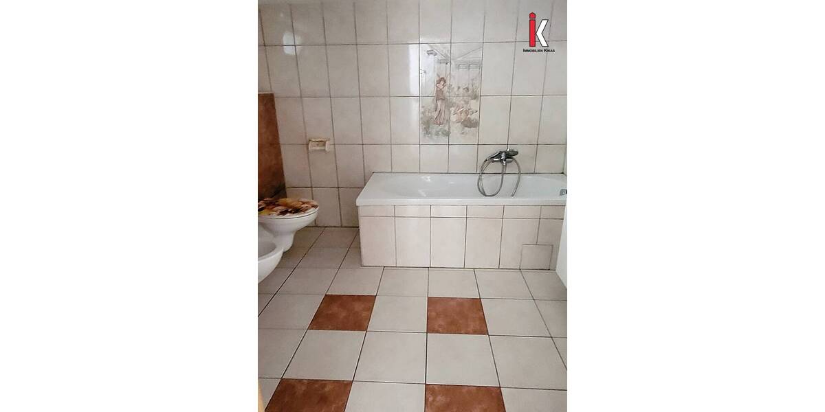 Etagenwohnung Weil der Stadt - 5 Zimmer, 114 m&sup2;, 299.000&euro; | Angebot:26376688