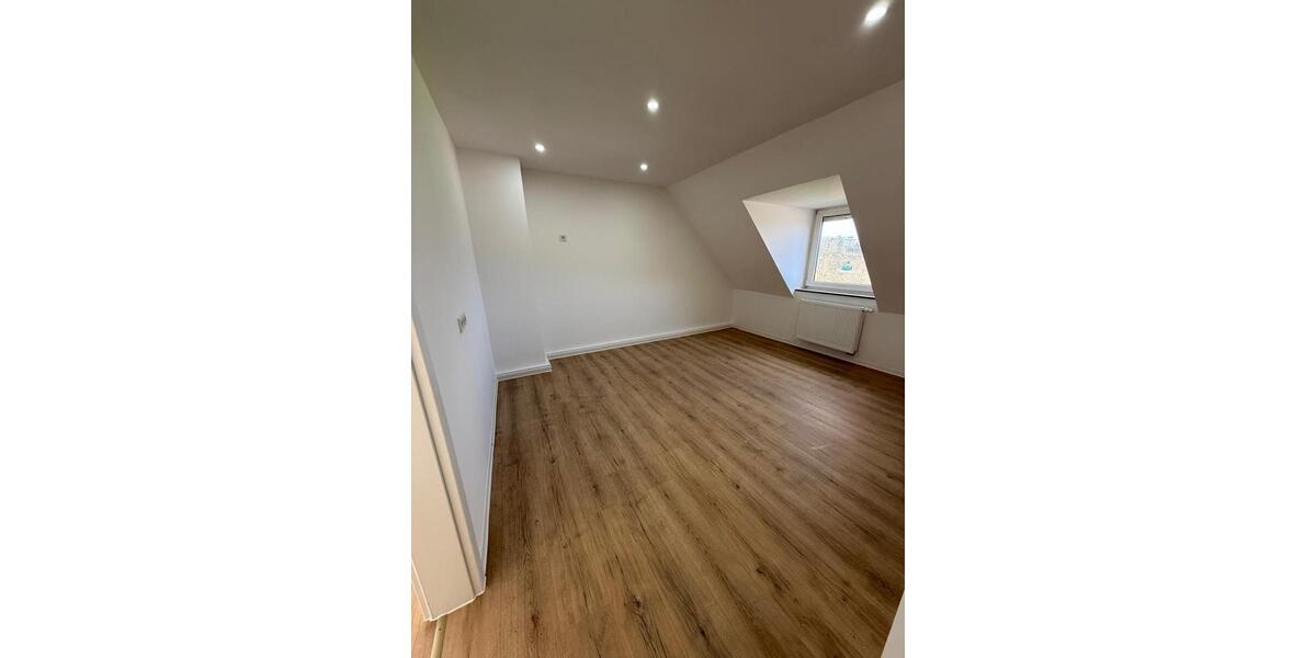 Etagenwohnung Neunkirchen - 3 Zimmer, 60 m&sup2;, 650&euro; | Angebot:26138396