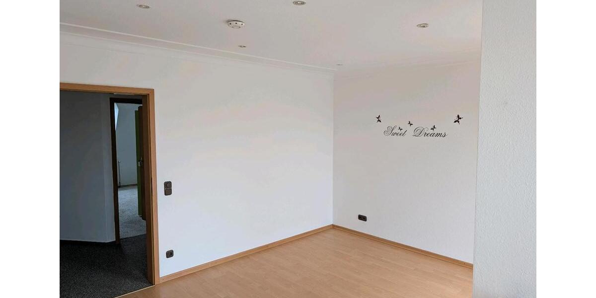 Dachgeschoßwohnung Magdeburg Lemsdorf - 4 Zimmer, 146 m&sup2;, 410.000&euro; | Angebot:26766015