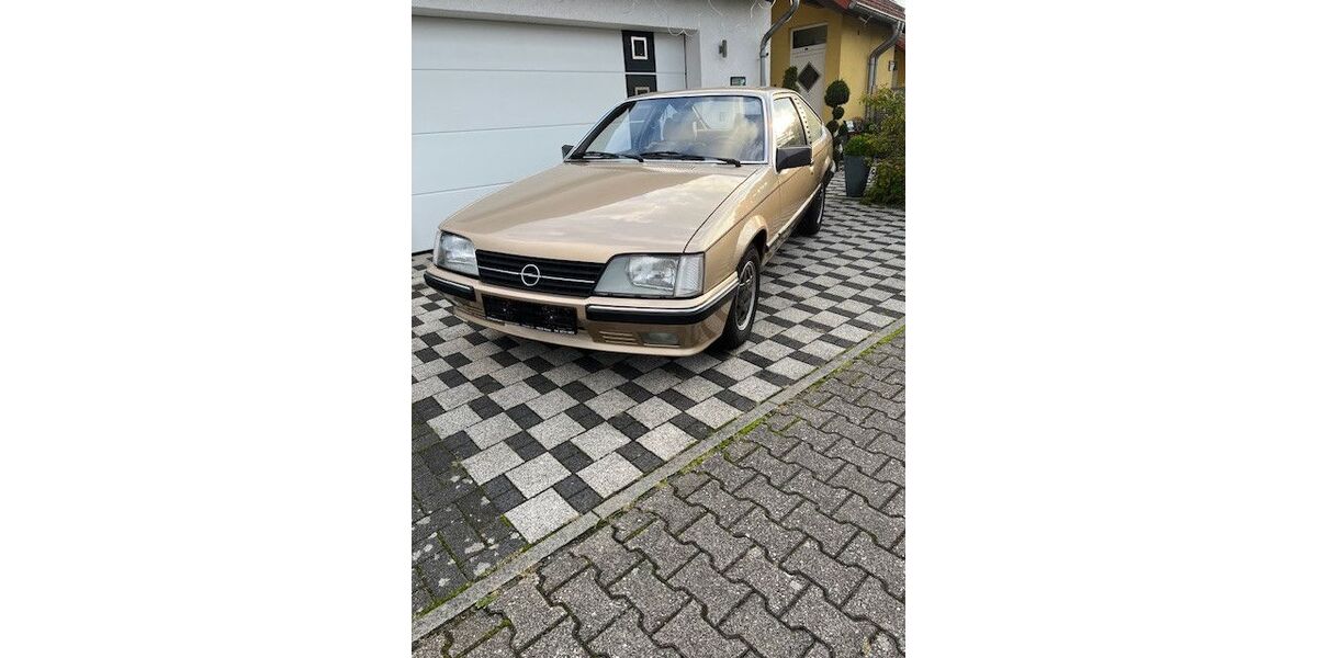 Opel Monza 98.720 km 10.900 &euro; Ingelheim 55262