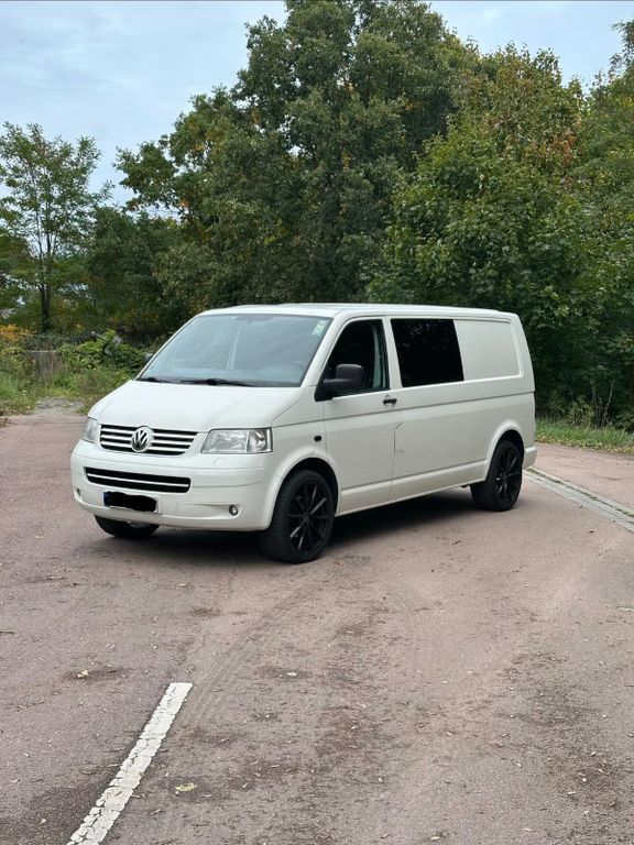 VW T5 Transporter 243.570 km 14.399 € Jütrichau 39264