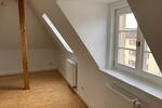 Dachgeschoßwohnung Kassel Fasanenhof - 3 Zimmer, 65 m&sup2;, 250&euro; | Angebot:25475944