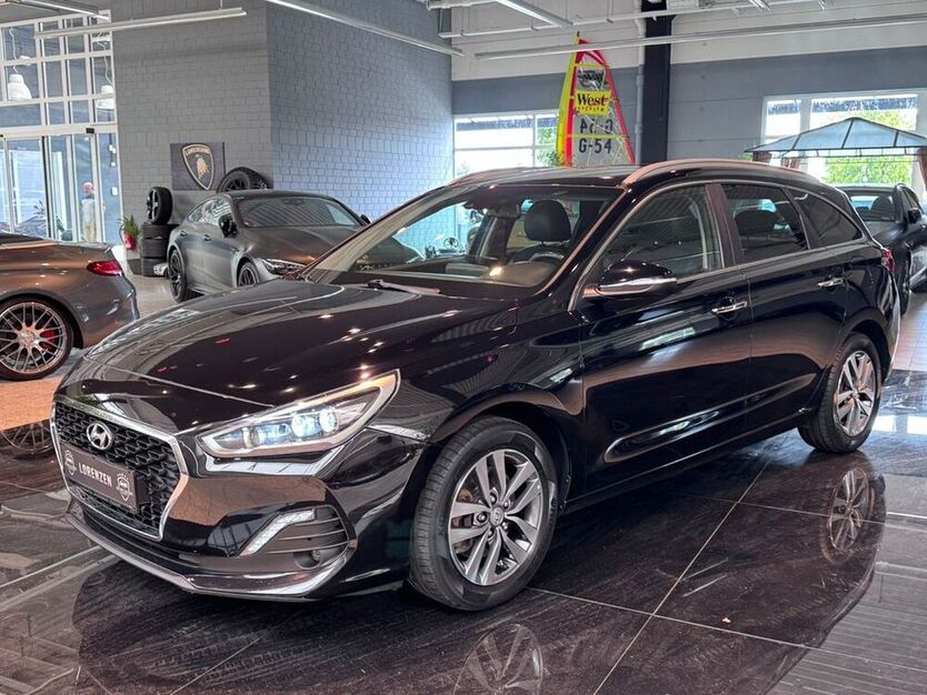 i30