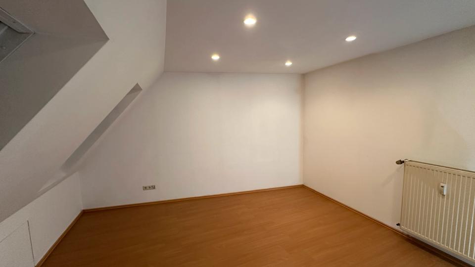 Dachgeschoßwohnung Nottuln - 2.5 Zimmer, 67 m&sup2;, 735&euro; | Angebot:25991567