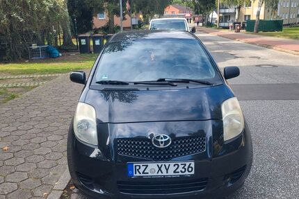 Toyota Yaris 161.000 km 2.890 € Geesthacht 21502