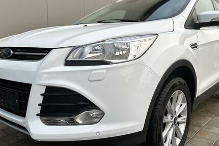 Ford Kuga 140.889 km 11.990 &euro; Weißenburg 91781