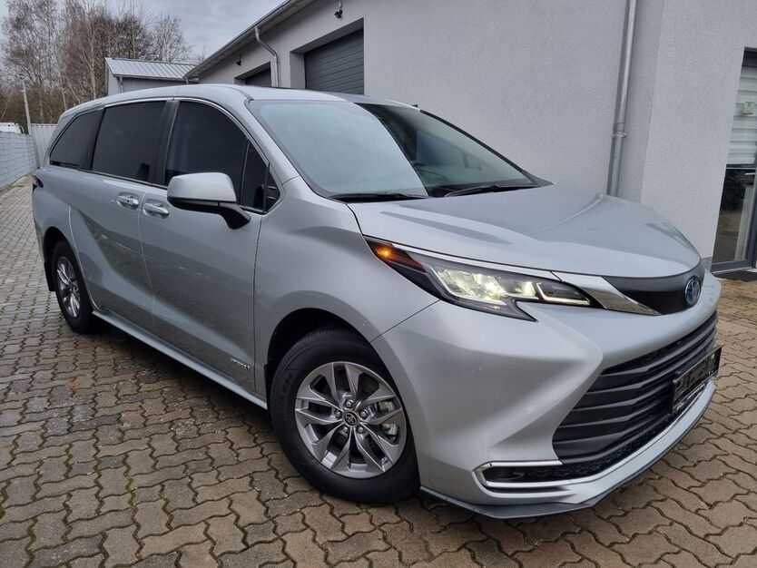 Toyota Sienna 6.000 km 56.990 € Gifhorn 38518