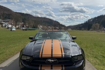Ford Mustang 84.000 km 19.990 &euro; Meßstetten 72469