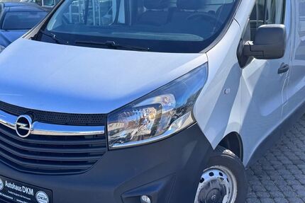Opel Vivaro 166.977 km 9.499 &euro; Bickenbach 64404