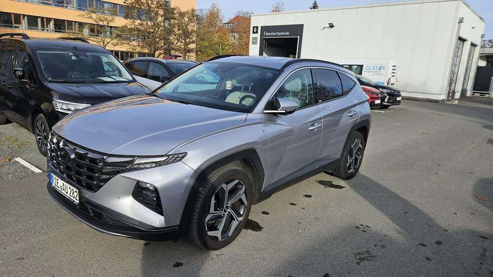 Hyundai TUCSON 38.641 km 24.990 &euro; Riesa 01587