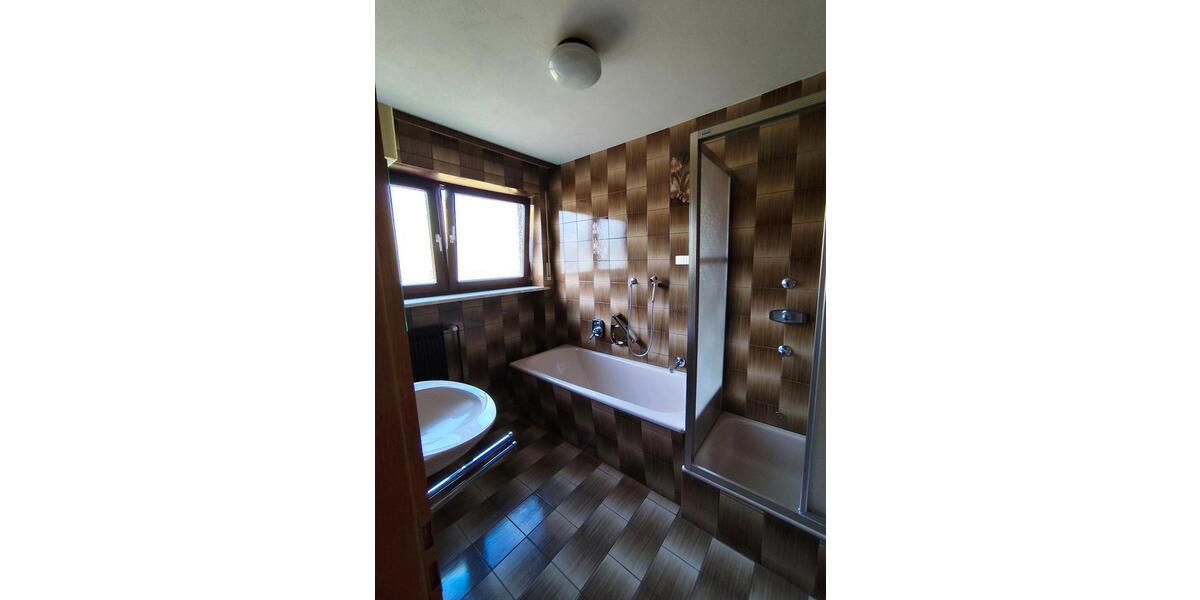 Mehrfamilienhaus, Wohnhaus Trausnitz - 8 Zimmer, 194 m&sup2;, 400.000&euro; | Angebot:26455422