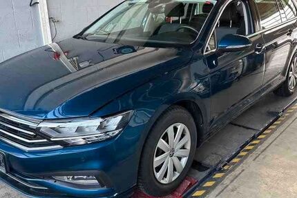 VW Passat 24.679 km 26.980 &euro; Neumünster 24537
