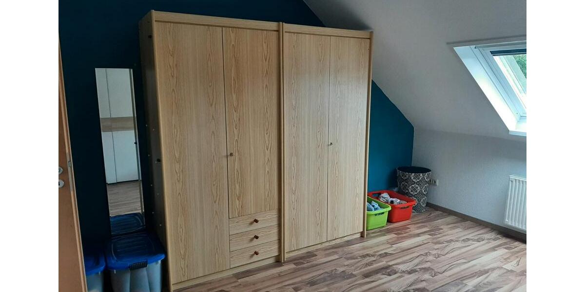Dachgeschoßwohnung Erkelenz - 3 Zimmer, 76 m&sup2;, 460&euro; | Angebot:26408141
