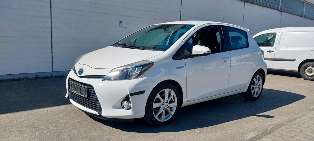 Toyota Yaris 172.000 km 6.899 &euro; Kelkheim ( Taunus ) 65779