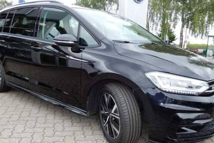 VW Touran 26.923 km 39.990 € Harsefeld-Hollenbeck 21698