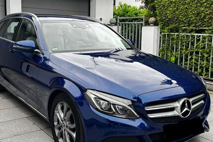 Mercedes-Benz C 250 227.000 km 11.500 &euro; München 80538