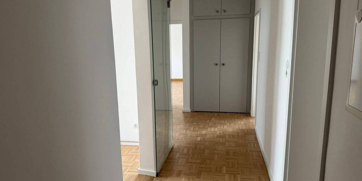Etagenwohnung Bamberg Gärtnerstadt - 3 Zimmer, 93 m&sup2;, 1.000&euro; | Angebot:26815817