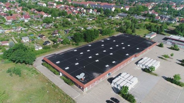 Grundstück mit Bestandsgebäude Einkaufszentrum