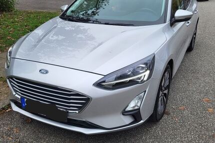 Ford Focus 80.000 km 12.500 &euro; Bad Schwartau 23611