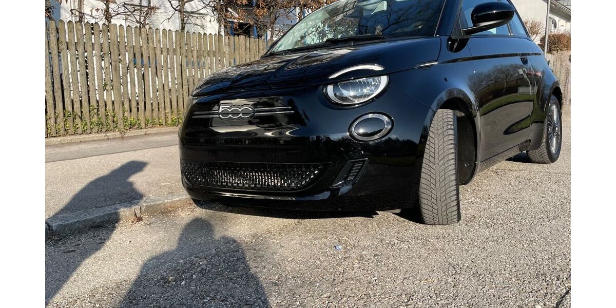 Fiat 500 9.600 km 19.500 &euro; München 81825