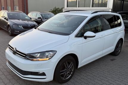 VW Touran 151.000 km 16.990 &euro; Flensburg 24941