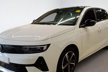 Opel Astra 14.518 km 21.490 &euro; Bühl 77815