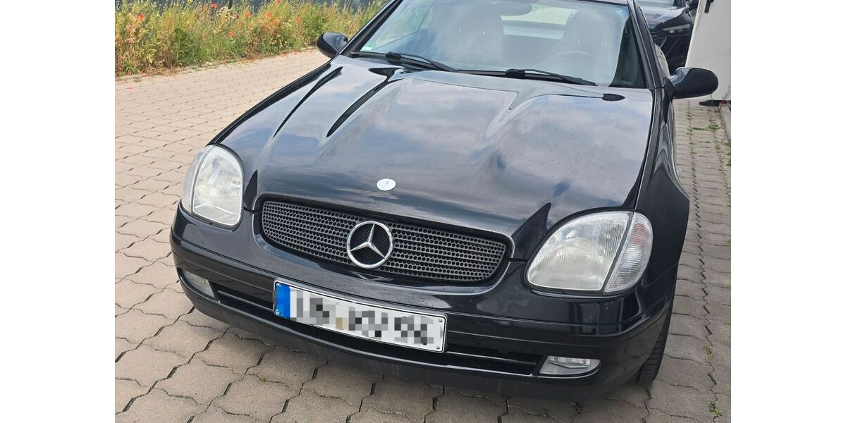 Mercedes-Benz SLK 230 137.000 km 3.900 &euro; Fröndenberg 58730
