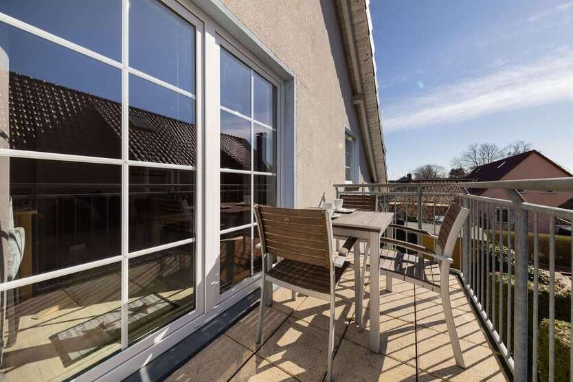 Wohnung zum Kaufen in Warnemünde 330.000 € 63.79 m²