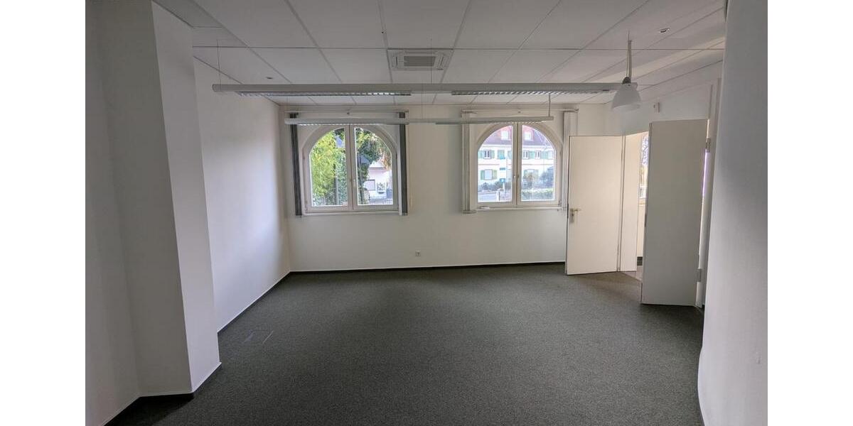 Helles Büro zu vermieten zimmer