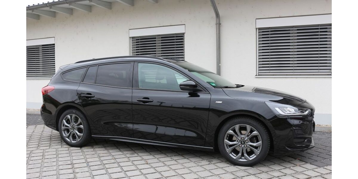 Ford Focus 113.500 km 15.640 &euro; Otzing 94563