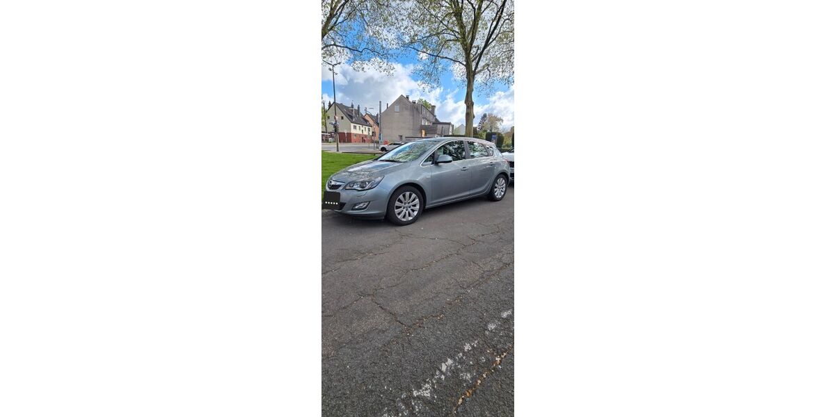 Opel Astra 49.500 km 7.900 &euro; Dortmund 44309