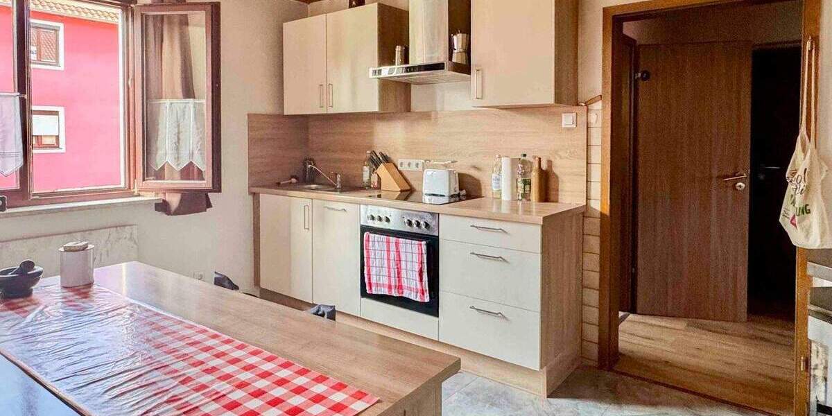 Etagenwohnung Maxhütte-Haidhof Maxhütte - 2 Zimmer, 54 m&sup2;, 125.000&euro; | Angebot:24657447