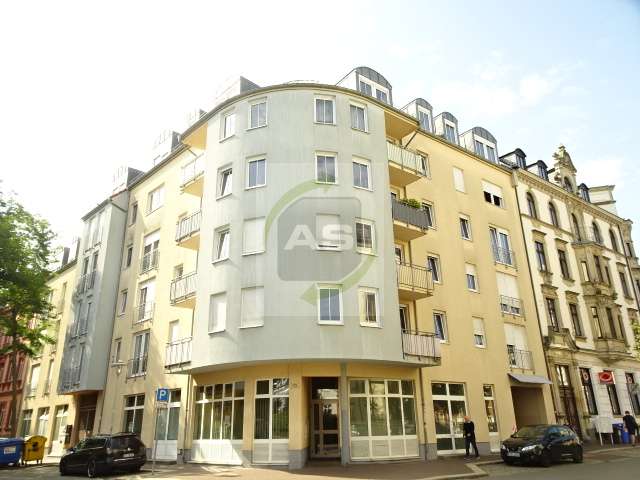 Büro in Zwickau 325 € 90.09 m²