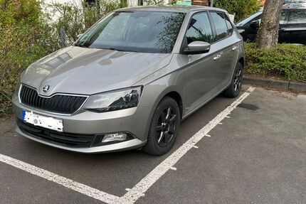 Skoda Fabia 124.000 km 9.700 &euro; Andernach 56626