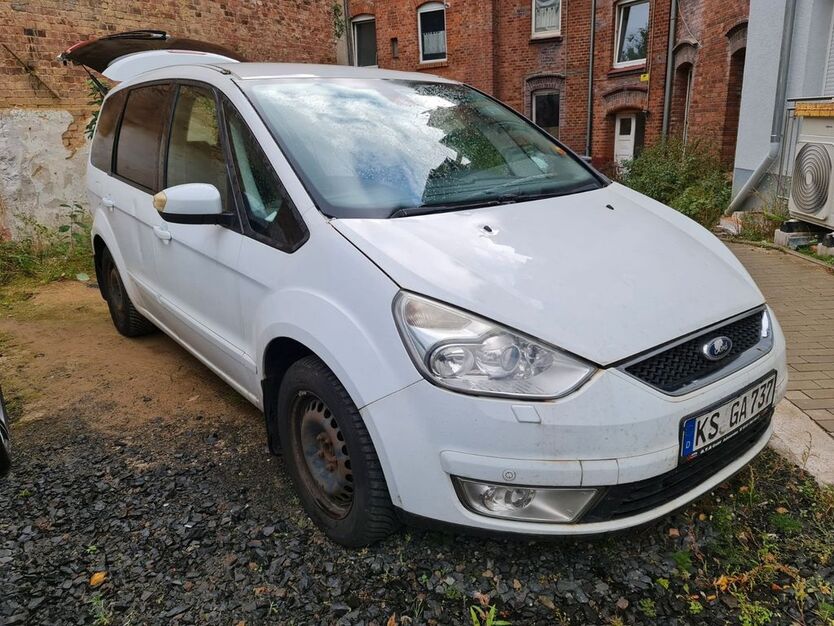 Ford Galaxy 270.000 km 3.300 € Kassel 34127